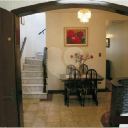 Sobrado à venda com 3 quartos, sendo 1 suíte, em Vila Guarani (z Sul), São Paulo, SP