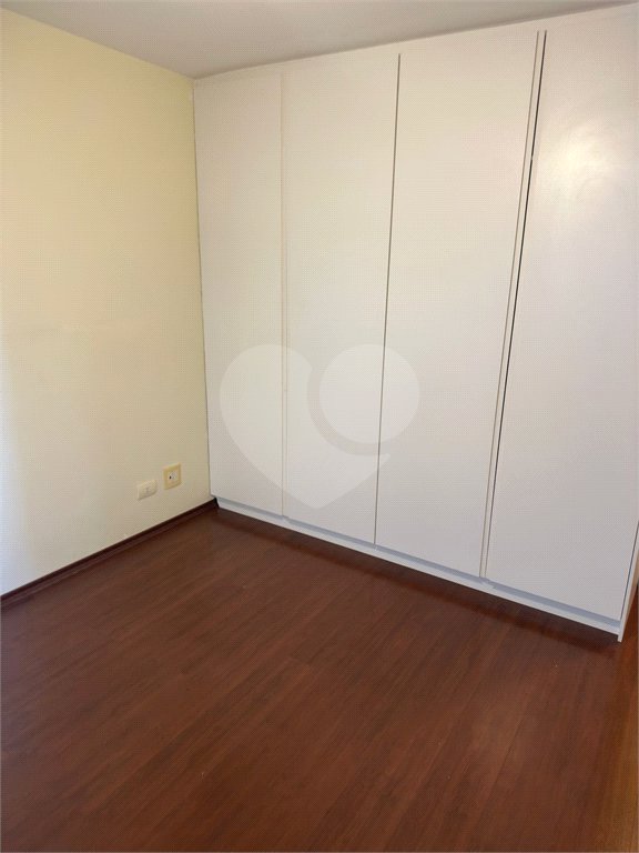 Apartamento à venda com 3 quartos, sendo 1 suíte, em Jardim Europa, São Paulo, SP