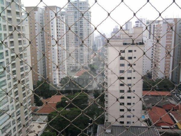 Apartamento à venda com 3 suítes em Campo Belo, São Paulo, SP