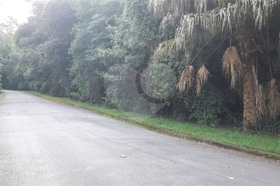 Terreno à venda no condomínio Alpes da Cantareira, Mairiporã - SP