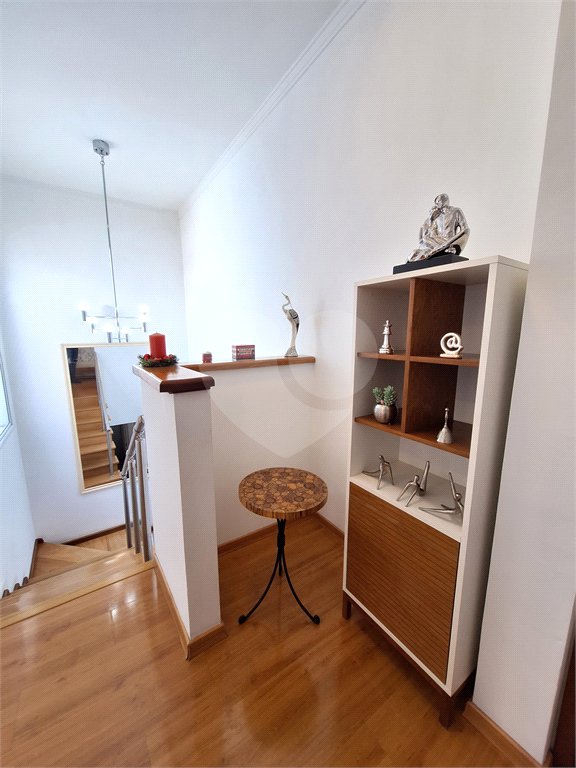 Casa à venda com 3 suítes no condomínio Residencial Villa Di Treviso, Vinhedo - SP
