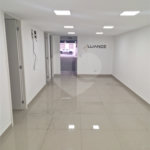 PRÉDIO COMERCIAL PRÓXIMO A FARIA LIMA - SUPER REFORMADO
