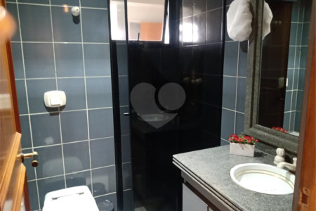 Apartamento à venda com 4 quartos, sendo 1 suíte, em Vila Andrade, São Paulo, SP