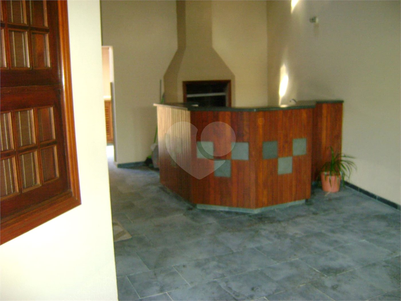Casa à venda com 2 suítes em Jardim Eliana, Araraquara, SP