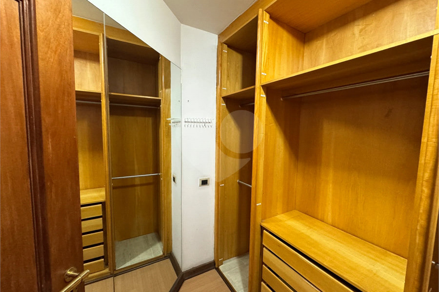 Apartamento à venda com 4 quartos, sendo 3 suítes, em Santana, São Paulo, SP