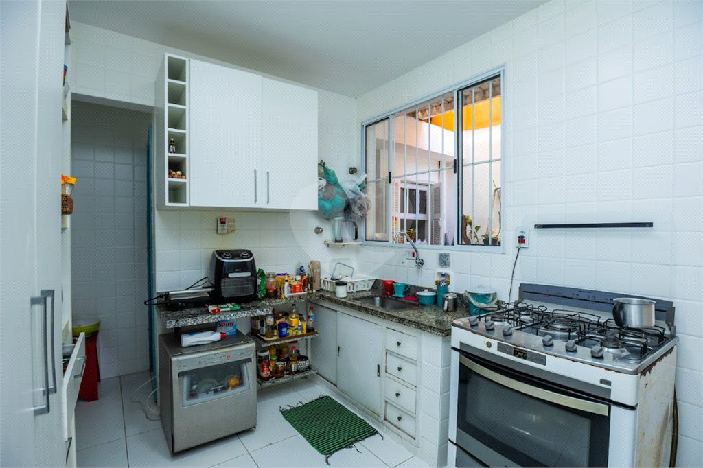 Casa à venda com 2 quartos, sendo 1 suíte, em Jardim Paulistano, São Paulo, SP