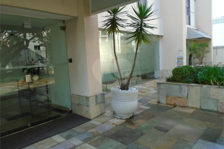 Apartamento à venda com 3 quartos, sendo 1 suíte,  em Brooklin, São Paulo, SP
