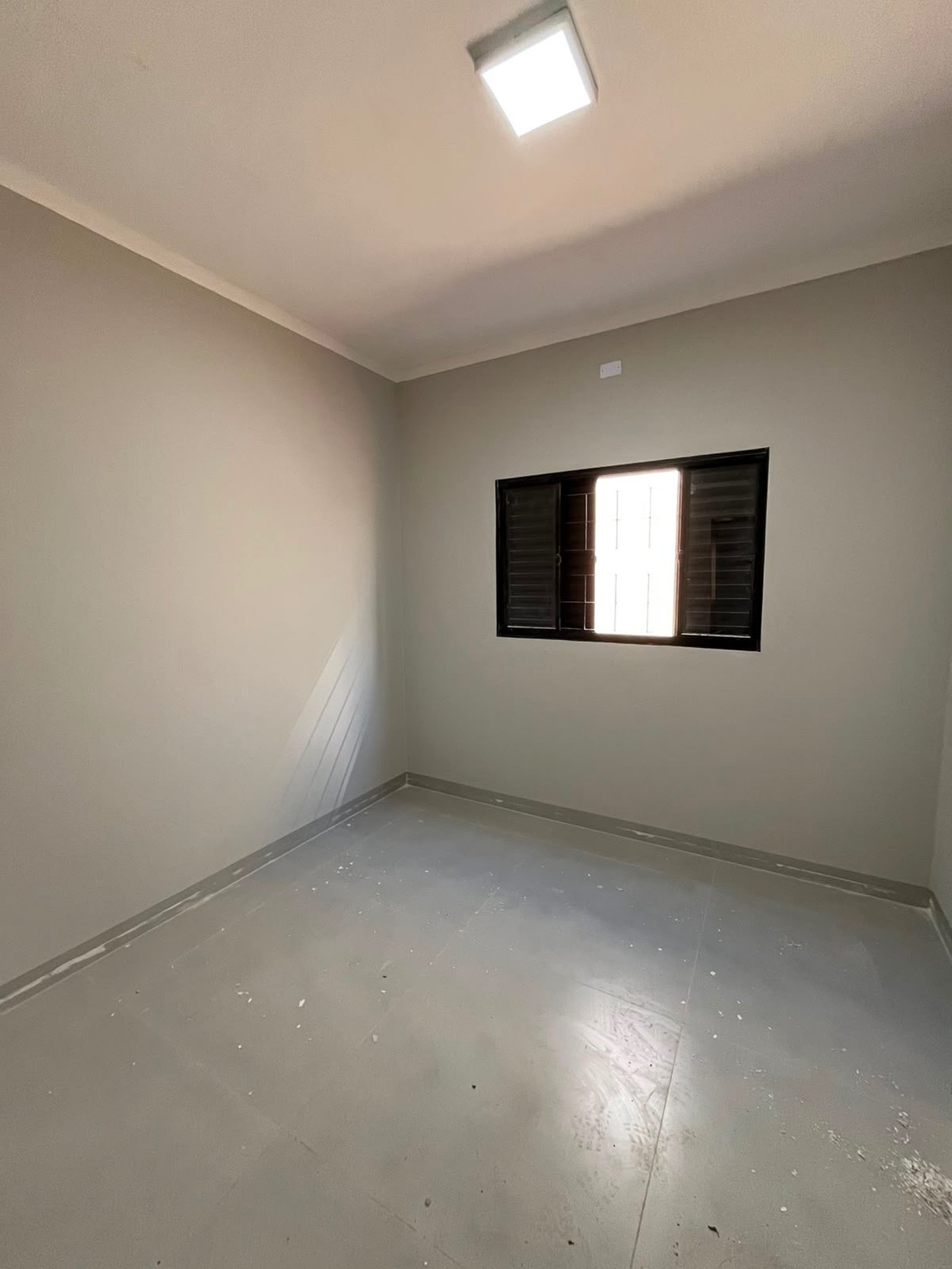 Casa à venda com 3 quartos, sendo 1 suíte,  em Bela Vista da Lagoa, Três Lagoas, MS