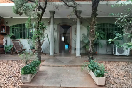 Casa à venda com 4 quartos, sendo 1 suíte,  em Parque dos Bandeirantes, Ribeirão Preto, SP