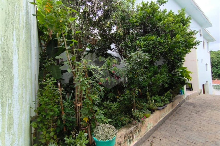 Sobrado à venda com 4 suítes em Santana, São Paulo, SP