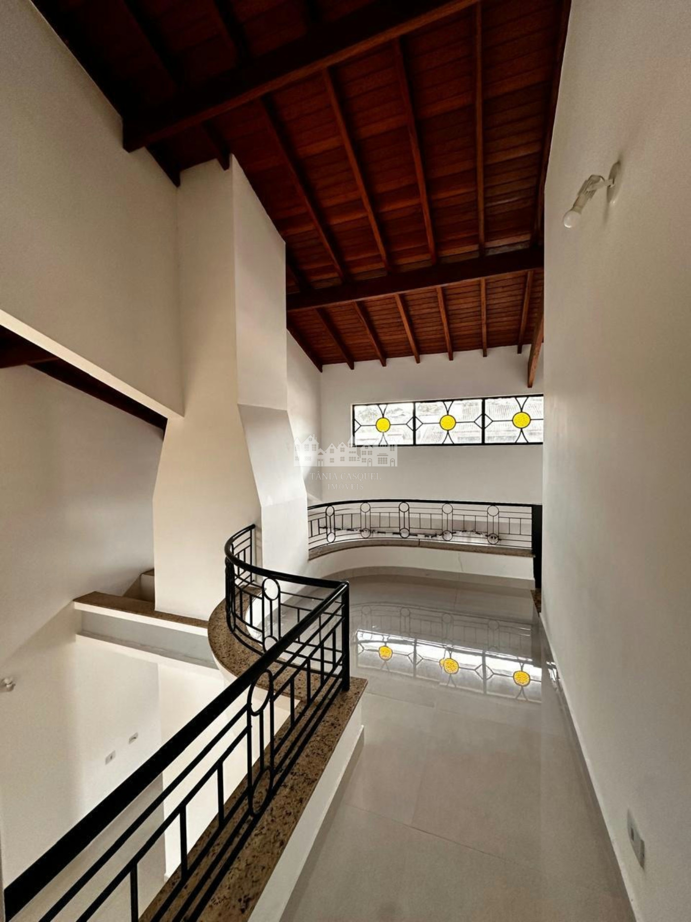 Casa para alugar com 3 suítes em Vila Santista, Atibaia, SP