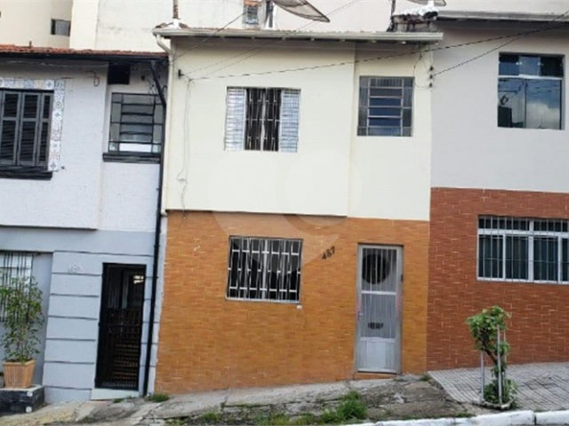 Sobrado à venda com 2 quartos em Santana, São Paulo, SP