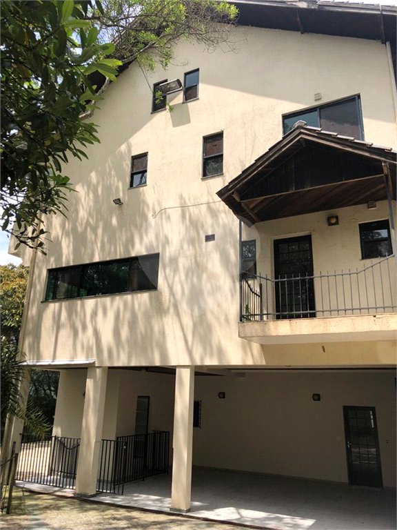 Casa à venda com 5 suítes no condomínio Alpes da Cantareira, Mairiporã - SP