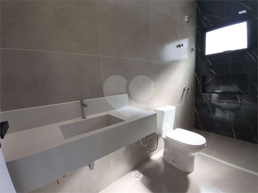Casa à venda com 3 suítes no condomínio Campos do Conde I e II, Sorocaba - SP