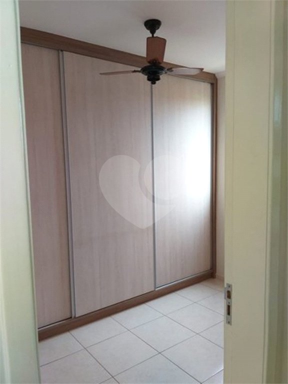 Apartamento no Condomínio Parque Royal Garden, localizado na cidade de Ribeirão Preto/SP.