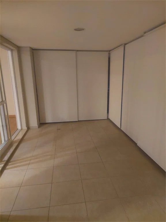 Apartamento à venda com 3 quartos, sendo 2 suítes, em Vila Andrade, São Paulo, SP