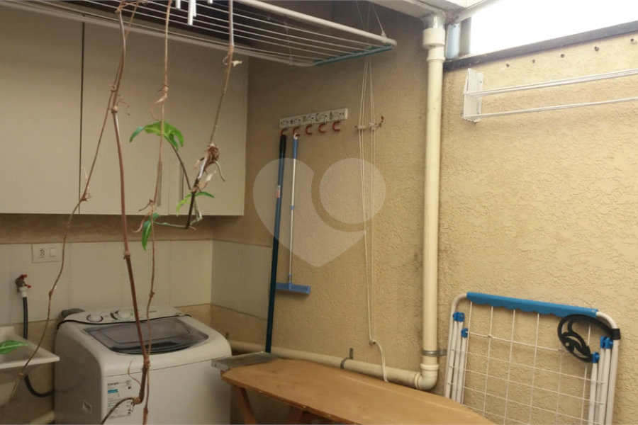 Casa à venda com 2 suítes no condomínio Residencial Taormina, São Paulo - SP