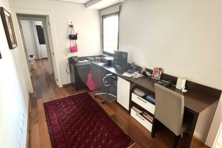 Apartamento à venda com 3 suítes em Granja Julieta, São Paulo, SP