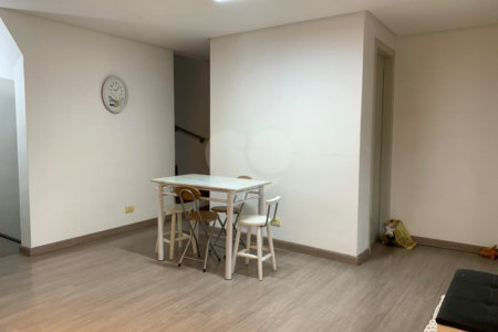 Casa à venda com 3 quartos, sendo 1 suíte, em Vila Guarani (z Sul), São Paulo, SP