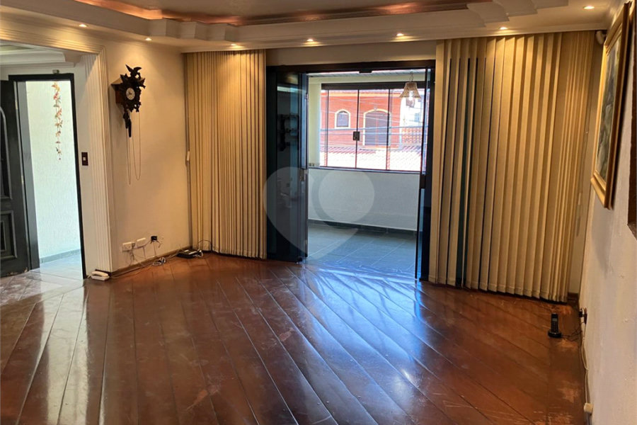 Sobrado à venda com 3 quartos, sendo 1 suíte, em Vila Mazzei, São Paulo, SP