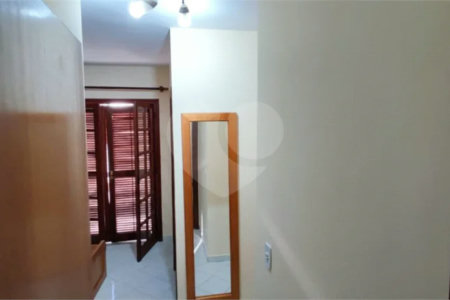 Casa à venda com 3 quartos, sendo 1 suíte, no condomínio Residencial Gabriela, São Paulo - SP