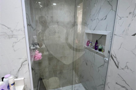Apartamento à venda com 2 quartos, sendo 1 suíte, em Vila Anastácio, São Paulo, SP