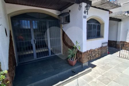 Casa à venda com 3 quartos, sendo 1 suíte, em Campo Grande, Rio de Janeiro, RJ