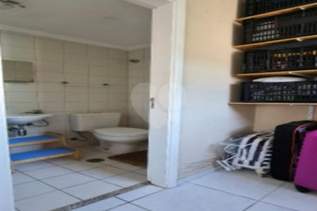 Apartamento à venda com 3 quartos, sendo 1 suíte,  em Vila Gilda, Santo André, SP