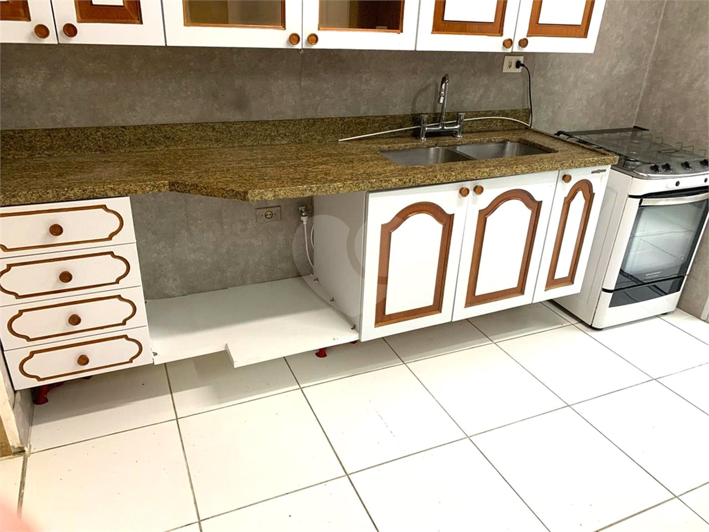 Apartamento à venda com 3 quartos, sendo 1 suíte,  em Bela Aliança, São Paulo, SP