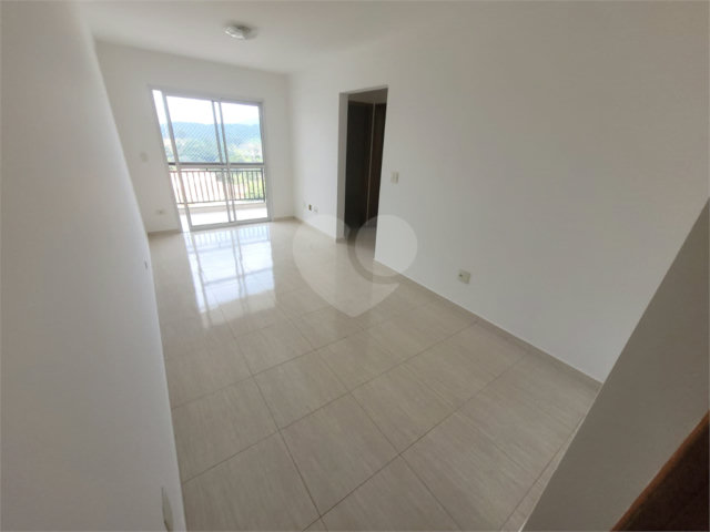 Apartamento à venda com 2 quartos em Horto, São Paulo, SP