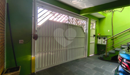 Sobrado à venda com 3 quartos, sendo 1 suíte,  em Vila Albertina, São Paulo, SP