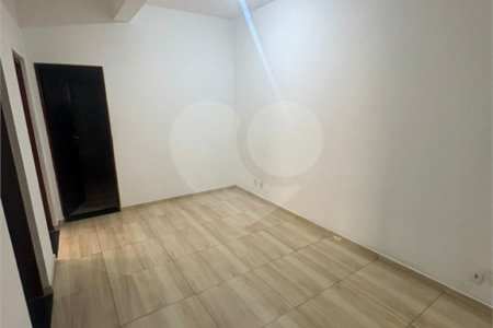 Casa Térrea à venda com 2 quartos em Jardim América, Poá, SP
