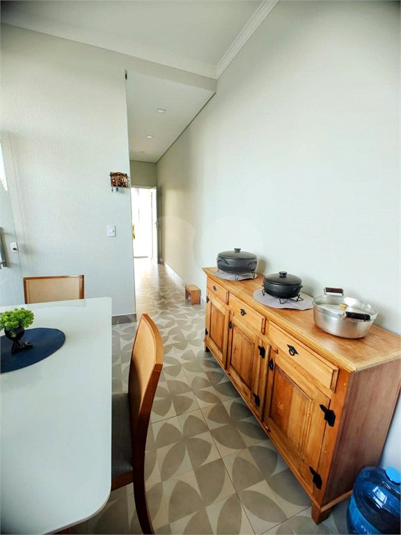 Casa à venda com 3 quartos, sendo 1 suíte, no condomínio Vila Rica, Indaiatuba - SP
