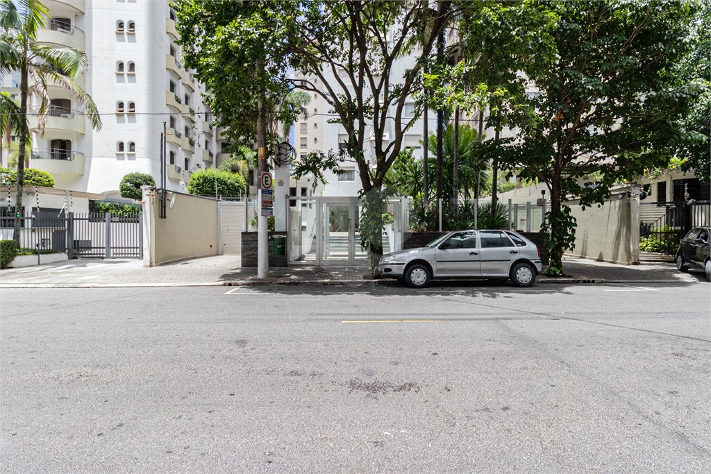 Apartamento à venda com 3 quartos, sendo 1 suíte, em Jardim Paulista, São Paulo, SP