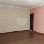 Casa à venda com 3 quartos, sendo 1 suíte, no Centro, Mairiporã, SP
