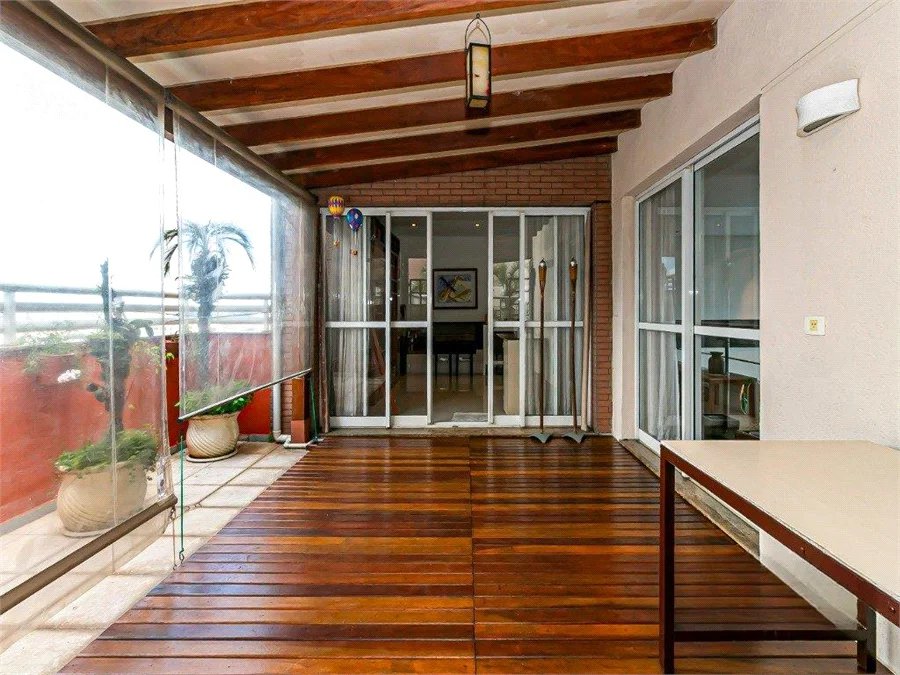 Cobertura à venda com 4 suítes em Vila Suzana, São Paulo, SP