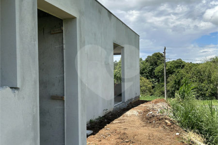 Casa à venda com 3 suítes no condomínio Residencial Jequitiba, Jacareí - SP