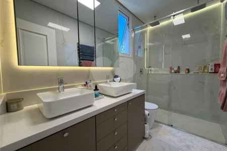 Casa à venda com 4 suítes no condomínio Saint Joseph, São Paulo - SP