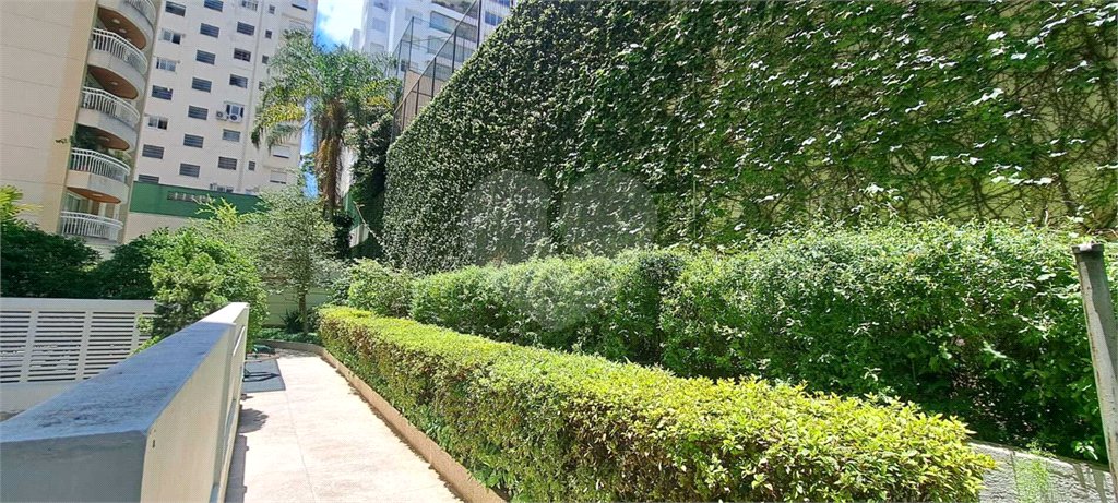 Apartamento para alugar com 3 quartos, sendo 1 suíte, em Jardim Paulista, São Paulo, SP