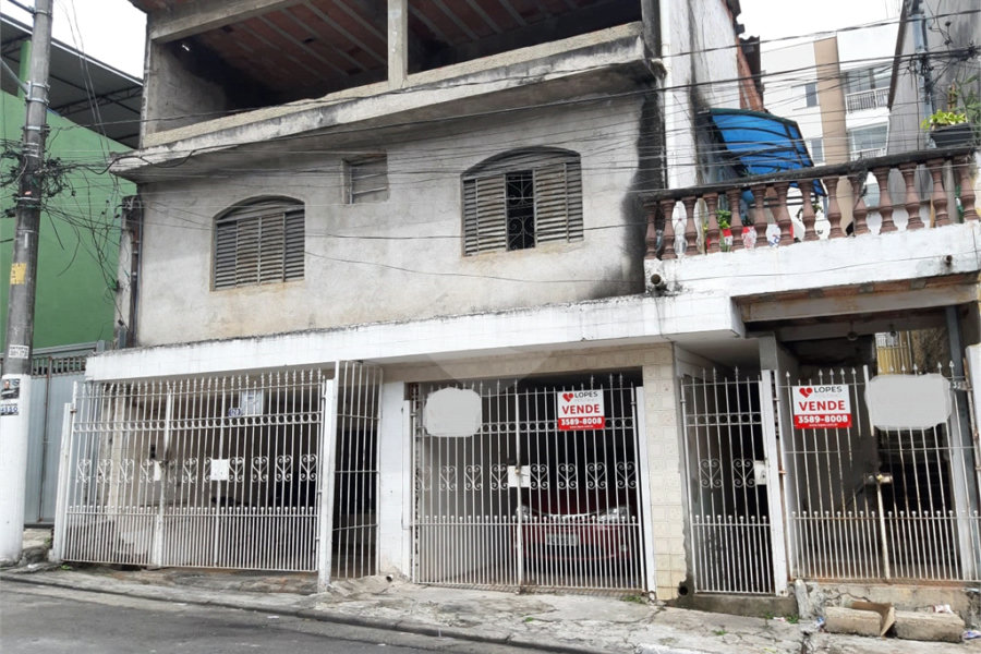 Sobrado à venda com 8 quartos no Brasilândia, São Paulo, SP