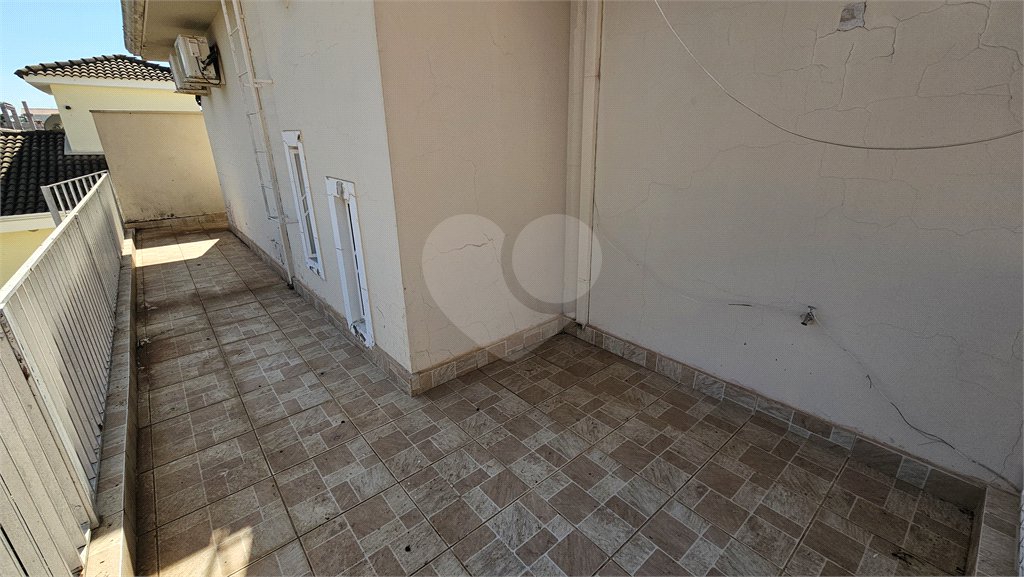 Sobrado à venda com 3 quartos, sendo 2 suítes, em Jardim Rossignatti, Indaiatuba, SP