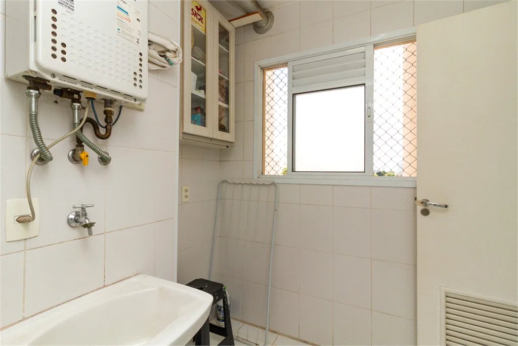 Apartamento à venda com 3 quartos, sendo 2 suítes, em Vila Lageado, São Paulo, SP