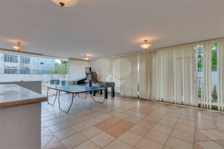 Apartamento à venda com 2 quartos, sendo 1 suíte, em Alto da Boa Vista, São Paulo, SP