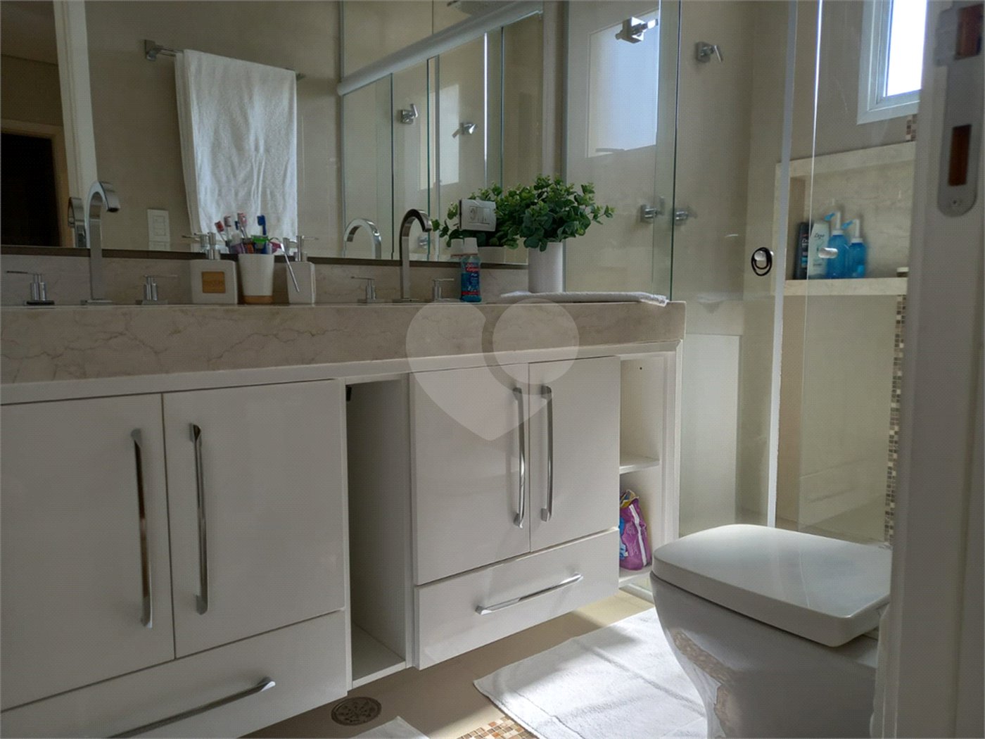 Apartamento à venda com 2 suítes em Tremembé, São Paulo, SP