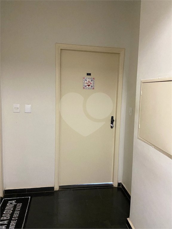 Apartamento à venda com 2 quartos no Centro, Araraquara, SP