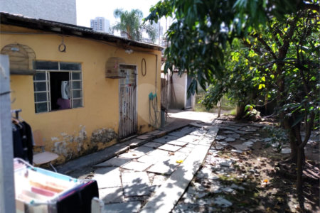 Terreno à venda com 1 quarto em Vila Mazzei, São Paulo, SP