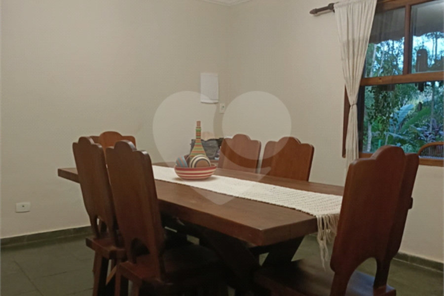 Casa à venda com 3 quartos, sendo 1 suíte, em Luiz Fagundes, Mairiporã, SP