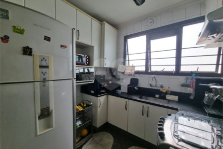 Apartamento à venda com 3 suítes no Centro, Sorocaba, SP