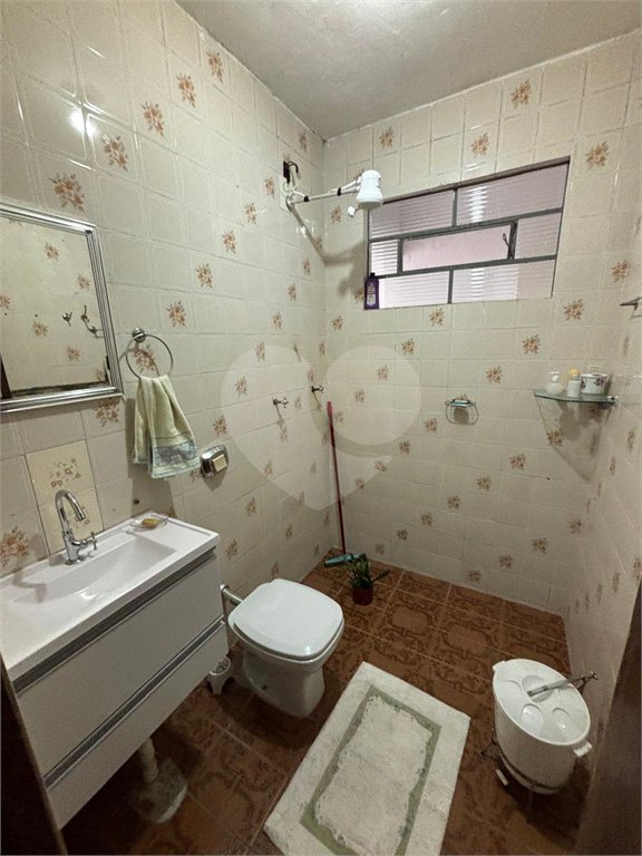 Casa à venda com 3 quartos, sendo 1 suíte, em Jardim Santo Antônio, Salto, SP