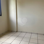 Apartamento à venda com 2 quartos no Centro, Araraquara, SP